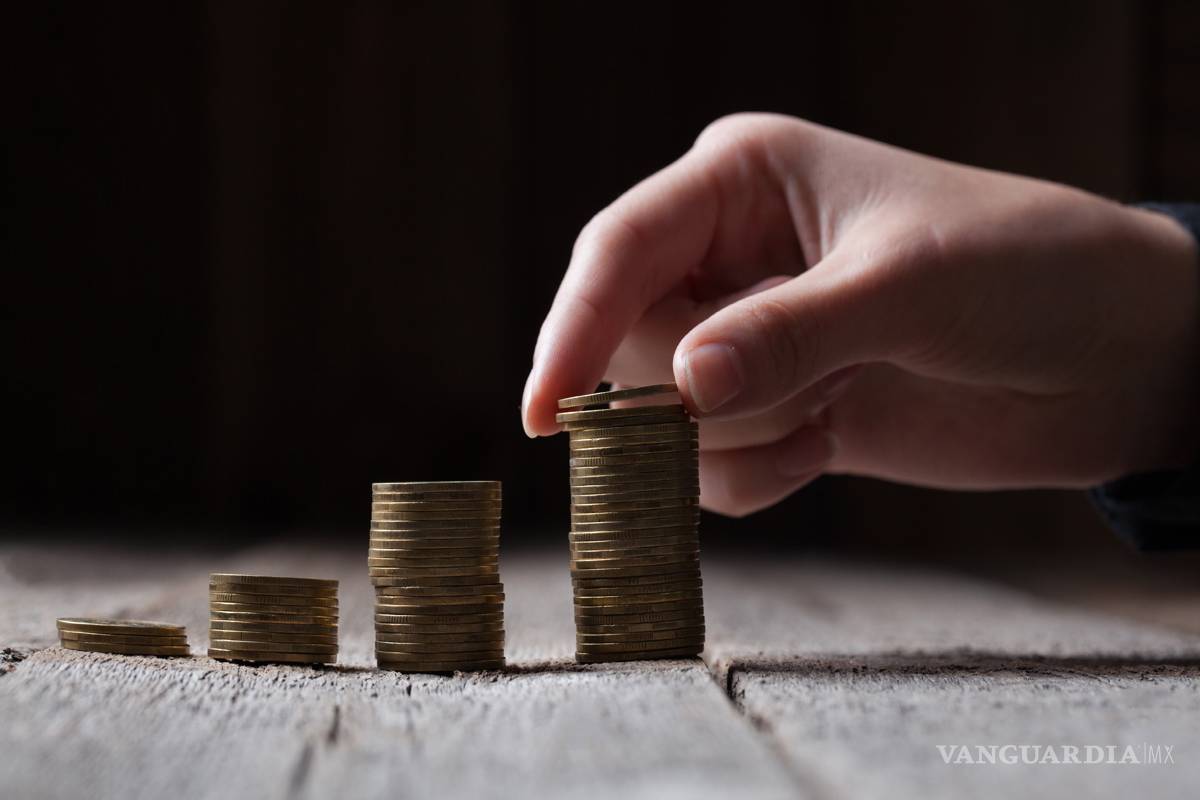 Obligará recorte a más deuda en estados considera fitch ratings de cara al próximo año