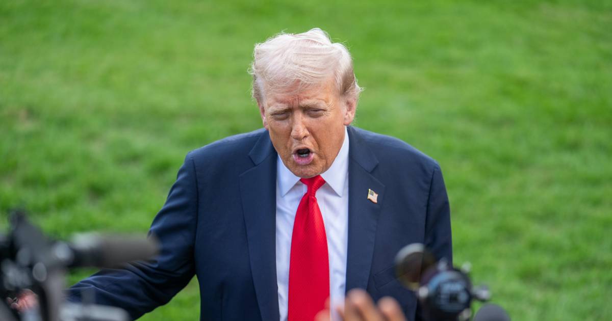 Interpone Trump una demanda por 15 mmdd contra The New York Times