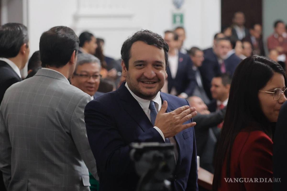 Ante posibles órdenes de aprehensión, dejan activos los amparos sobre hijos de AMLO