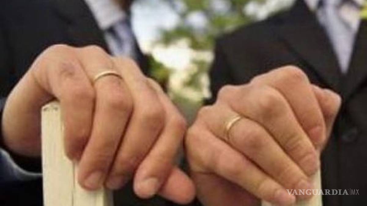 Ganan 118 personas amparo para matrimonio gay en Nuevo León