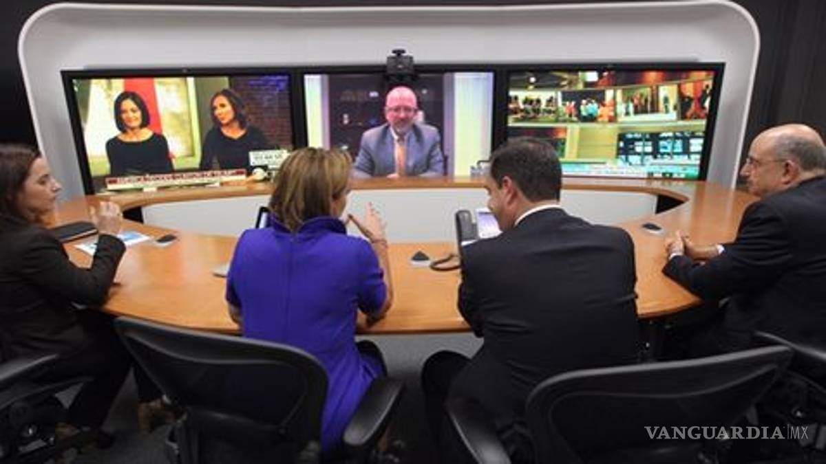 Por elección cerrada en EU, Ruiz Massieu se reúne con Peña