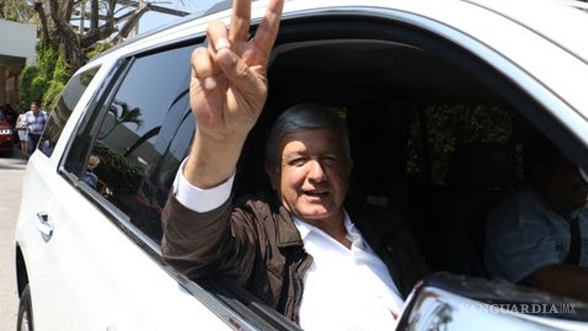 AMLO elegirá mandos militares para encabezar Sedena y Semar, tras una 'evaluación profesional'