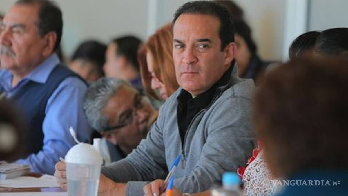 En Torreón, Javier Lechuga se integra a la dirección de Egresos