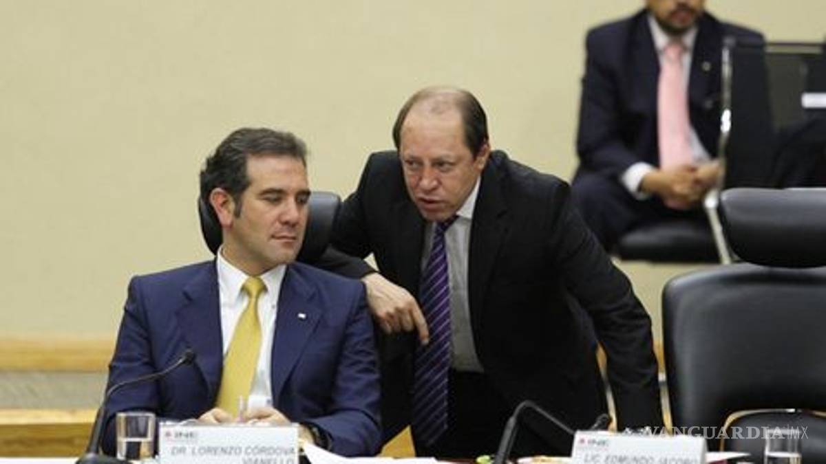 Bajo la lupa, aportaciones privadas a independientes: INE