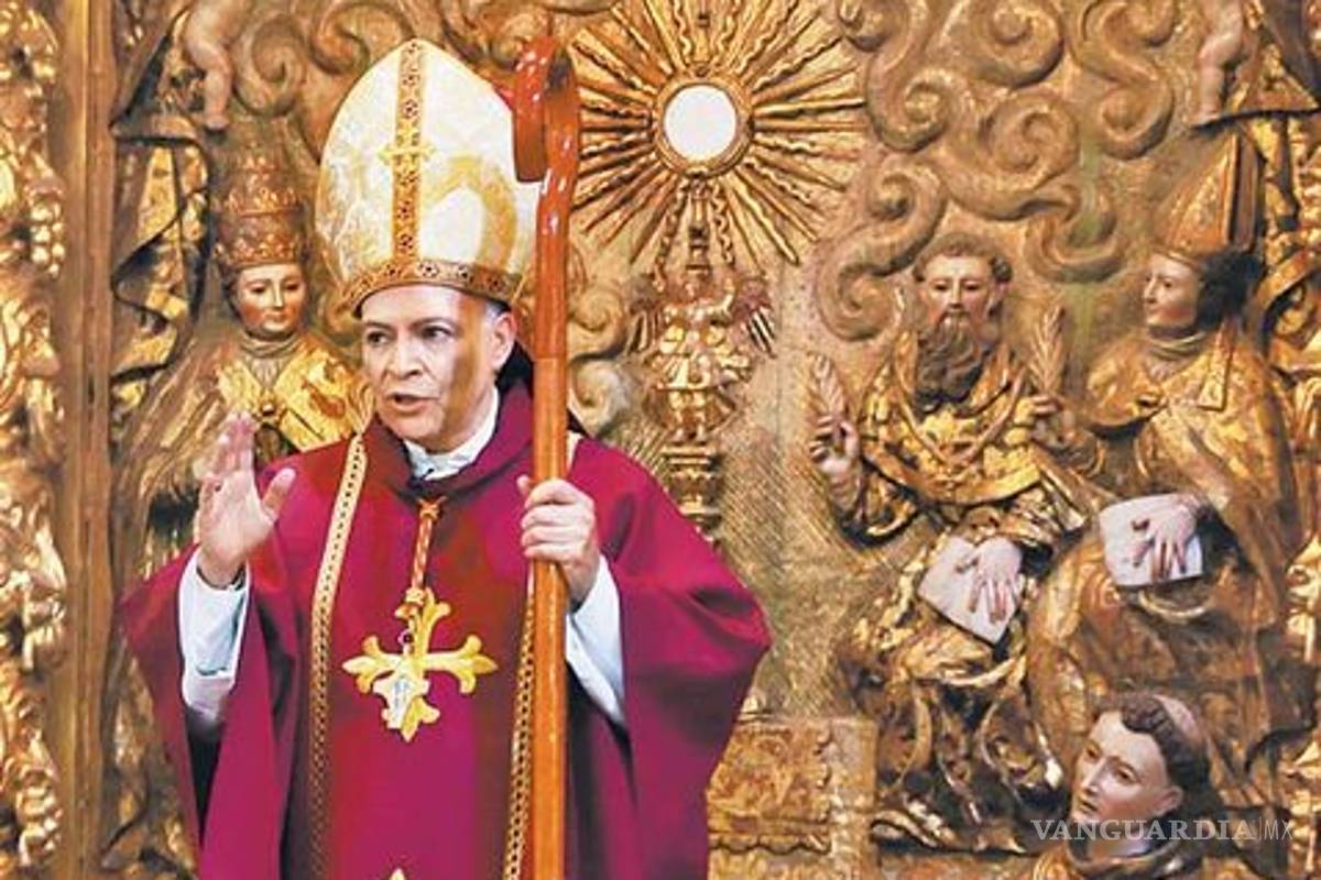 “¡Sí se pudo!”, le gritan a Carlos Aguiar Retes, nuevo cardenal de la CDMX