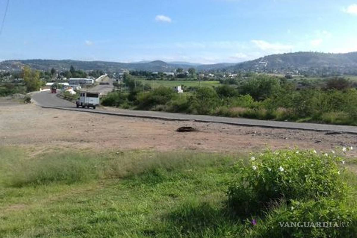 Maestros de la CNTE retiran bloqueo en autopista Oaxaca-México