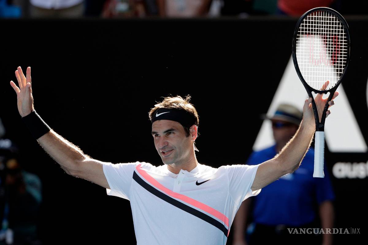 Federer accede a cuartos en Australia