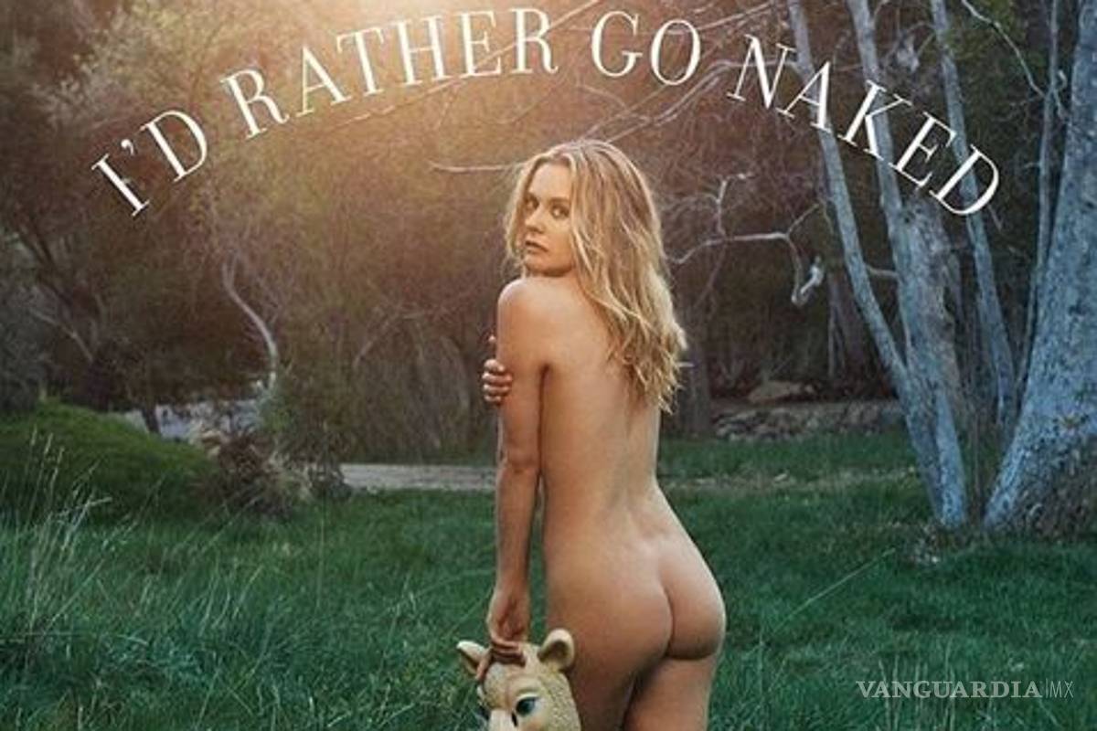 Alicia Silverstone se desnuda para defender a las ovejas