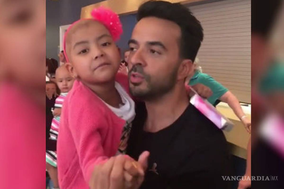 Luis Fonsi le canta "Despacito" a niña con cáncer