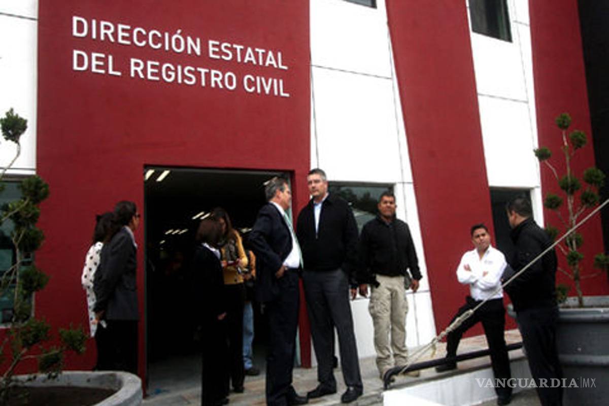 Padres pueden decidir qué apellido va primero