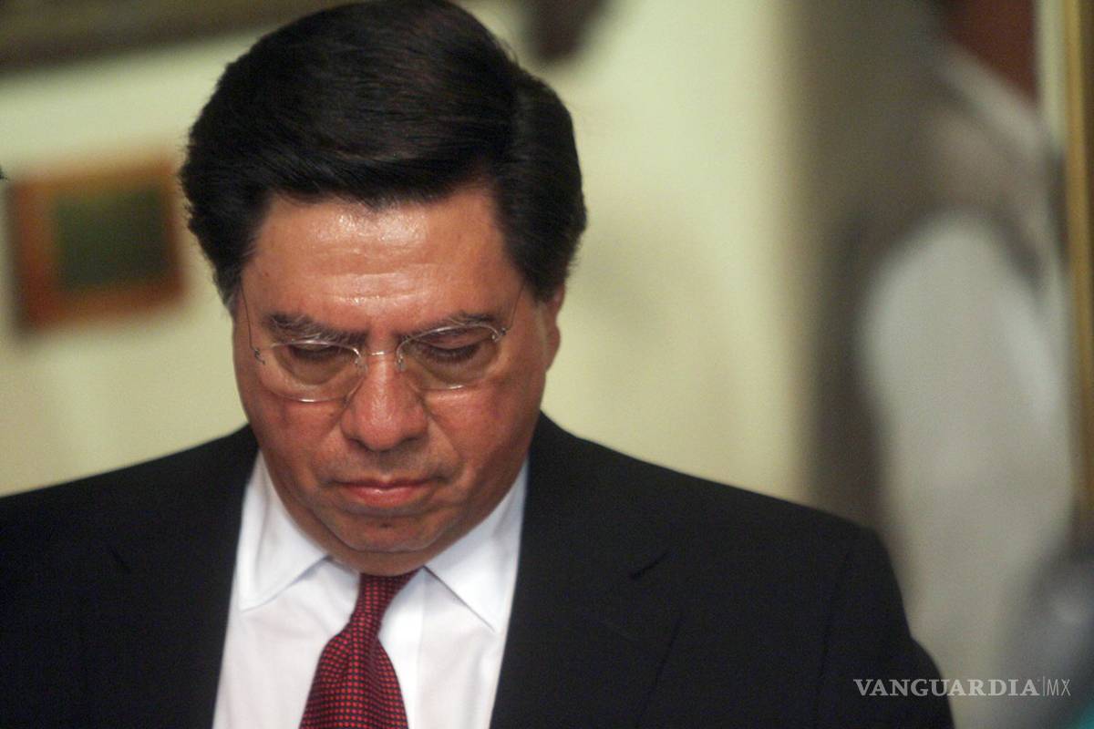 Liberan Jesús Reyna, exgobernador de Michoacán acusado de crimen organizado