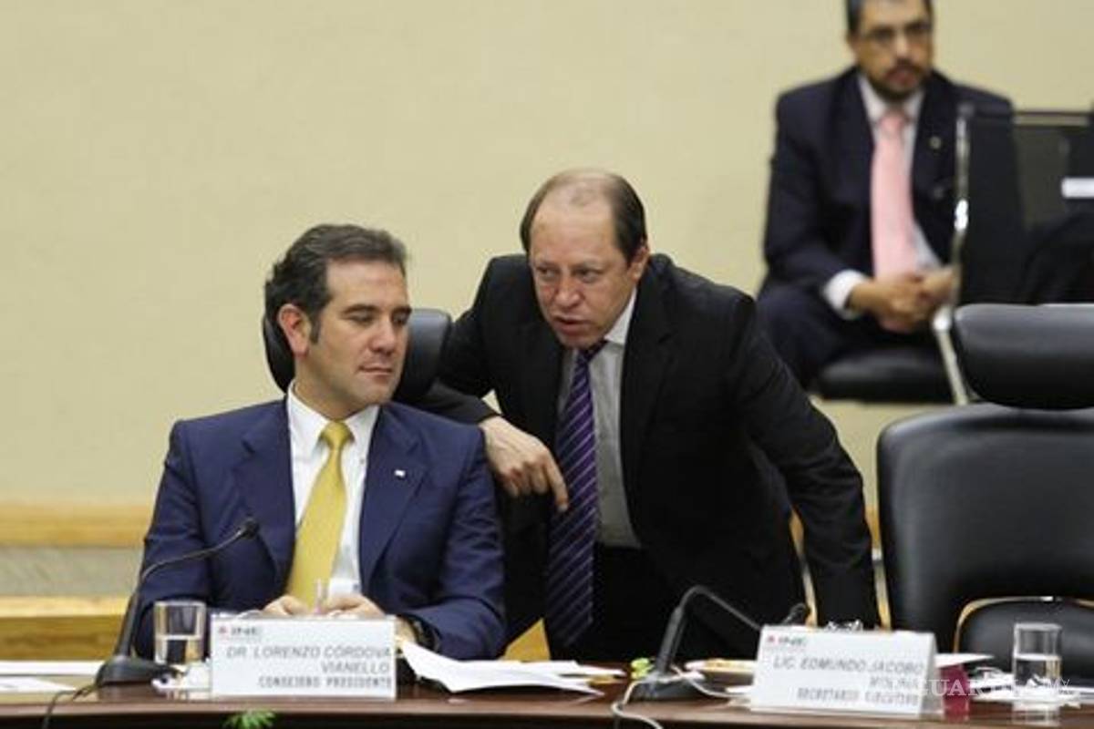 Bajo la lupa, aportaciones privadas a independientes: INE