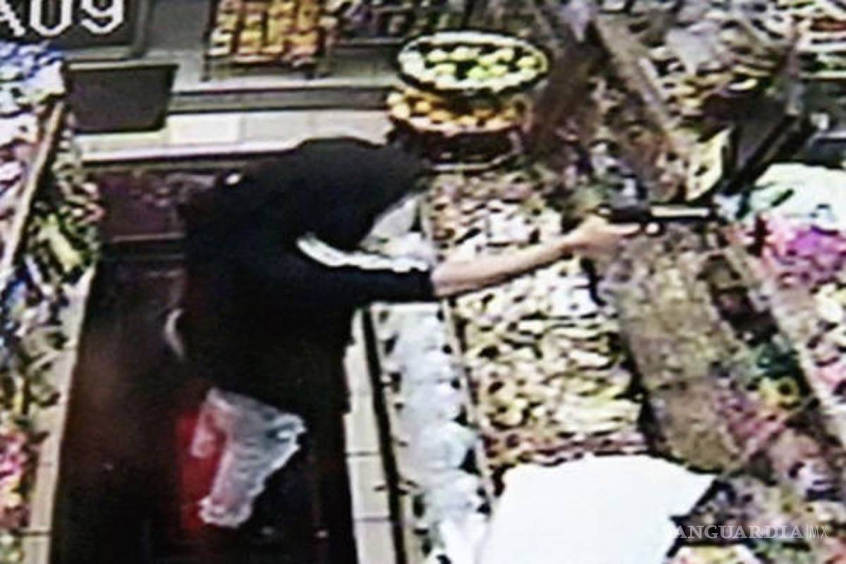 De 14 disparos, policía de NY asesina a migrante mexicano