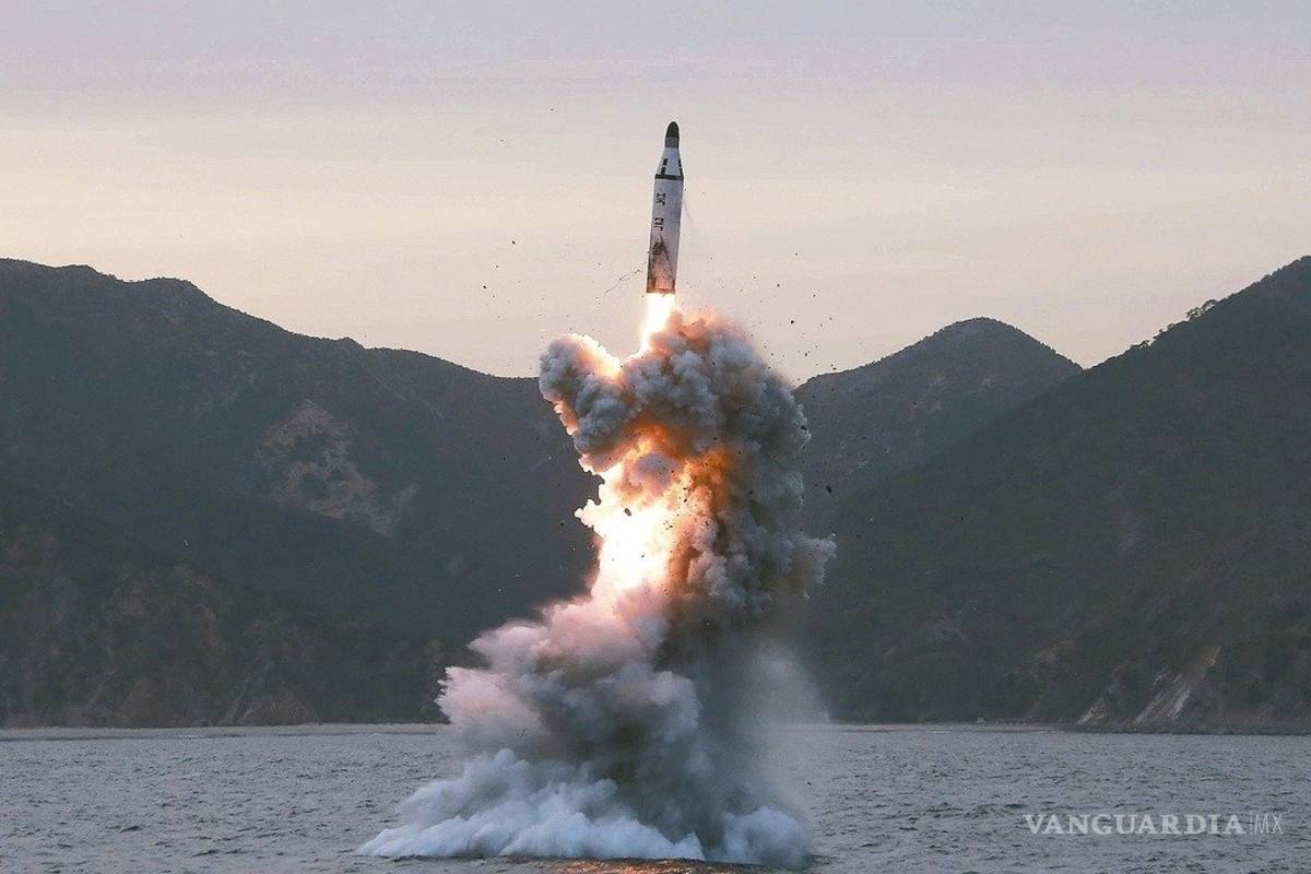 Corea del Norte 'lista' para la guerra, ya puede lanzar misiles balísticos intercontinentales