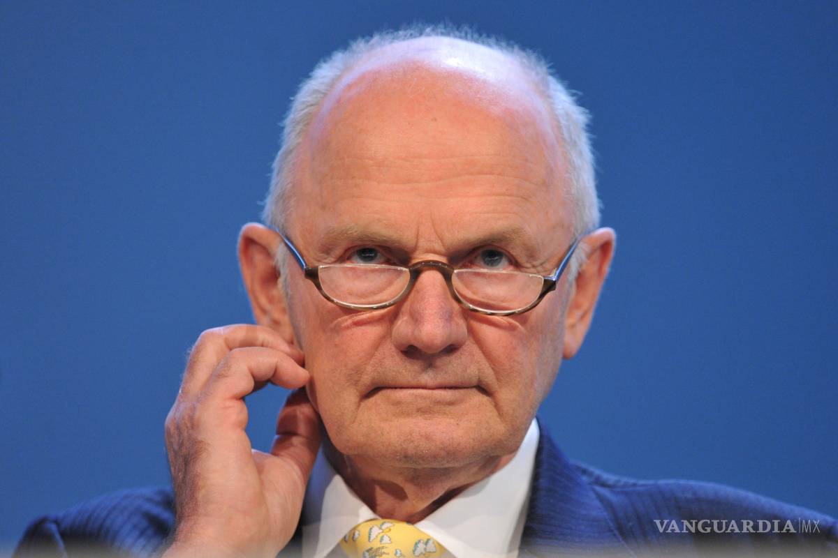 Ferdinand Piech, &quot;hombre fuerte&quot; de Volkswagen, se despide del sector automotriz
