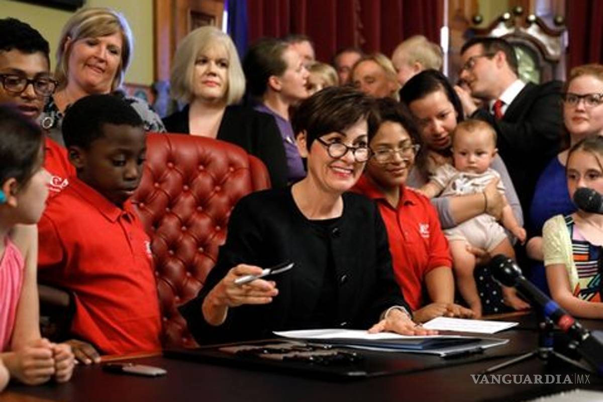 Iowa prohíbe aborto desde que se escuche latido del feto