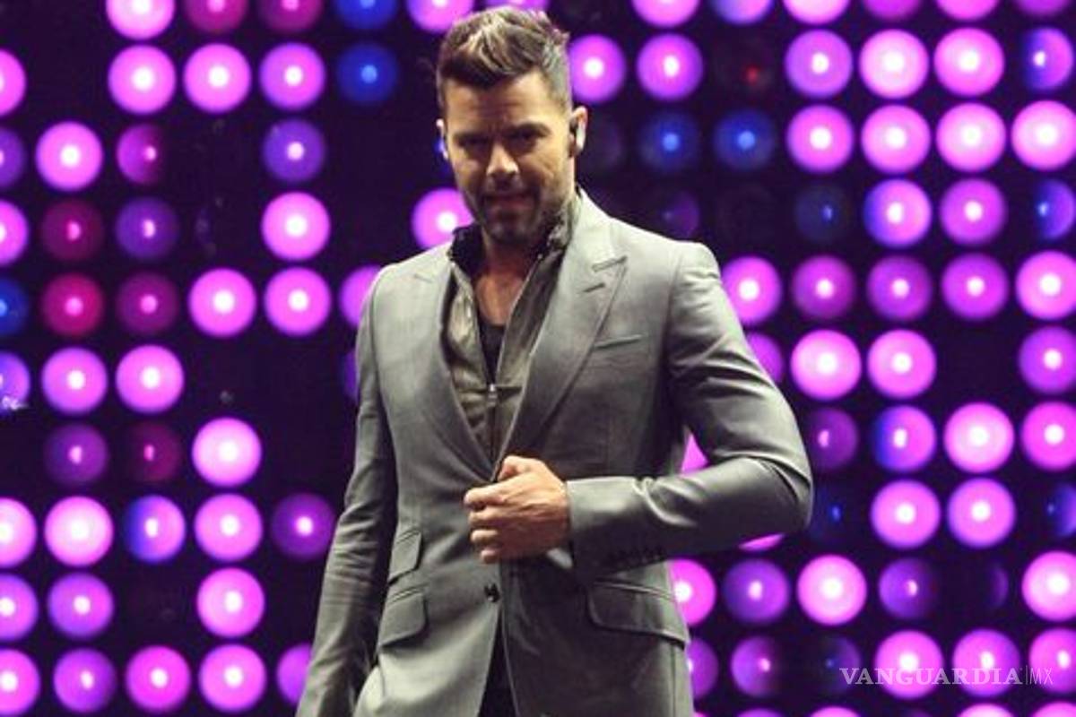 Ricky Martin cancela su concierto en el Zócalo por el sismo