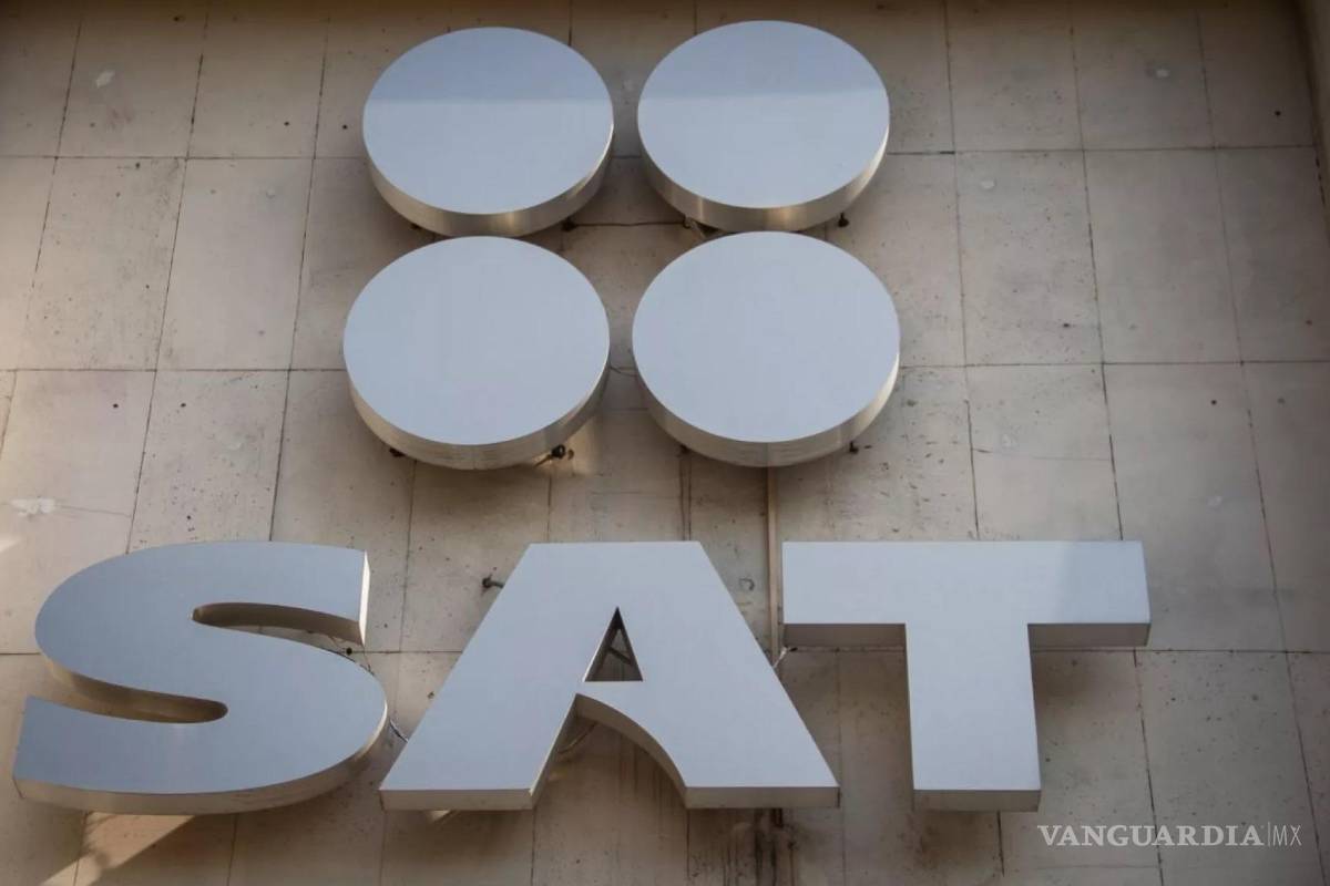 Deudas al SAT alcanzan un récord, casi dos billones de pesos