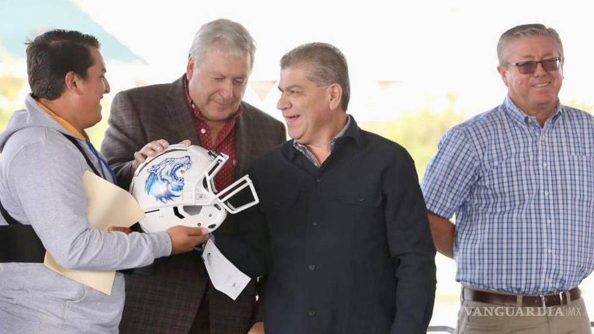 Concreta Alcalde de Saltillo millonarias obras de alto impacto social