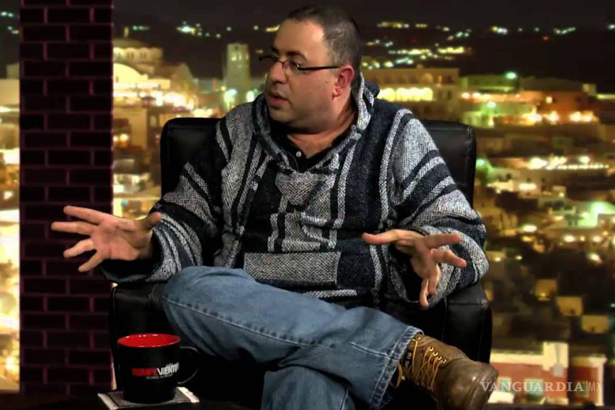 Autor defiende publicación