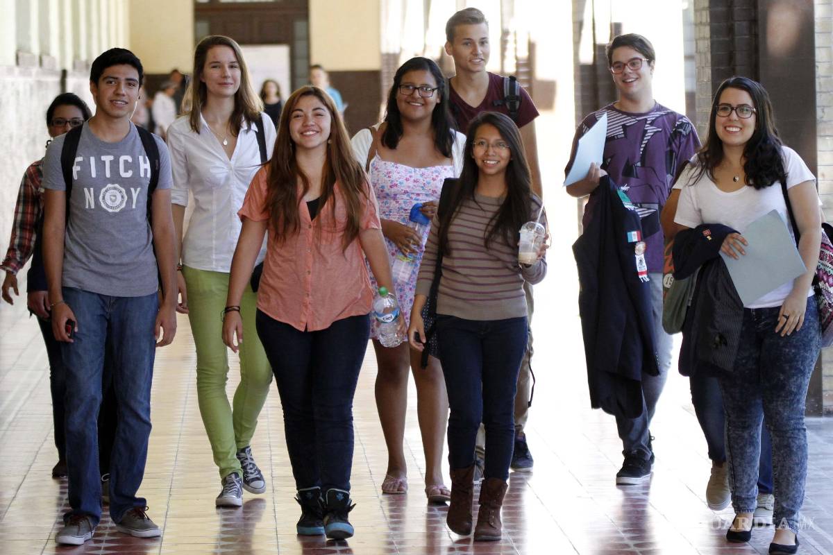 Hay en la entidad un millón 42 mil alumnos