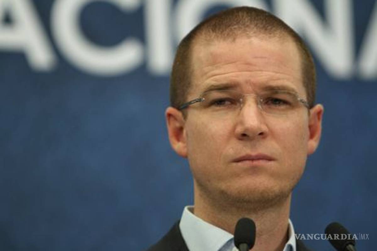 Error garrafal mantener a militares en las calles: Anaya