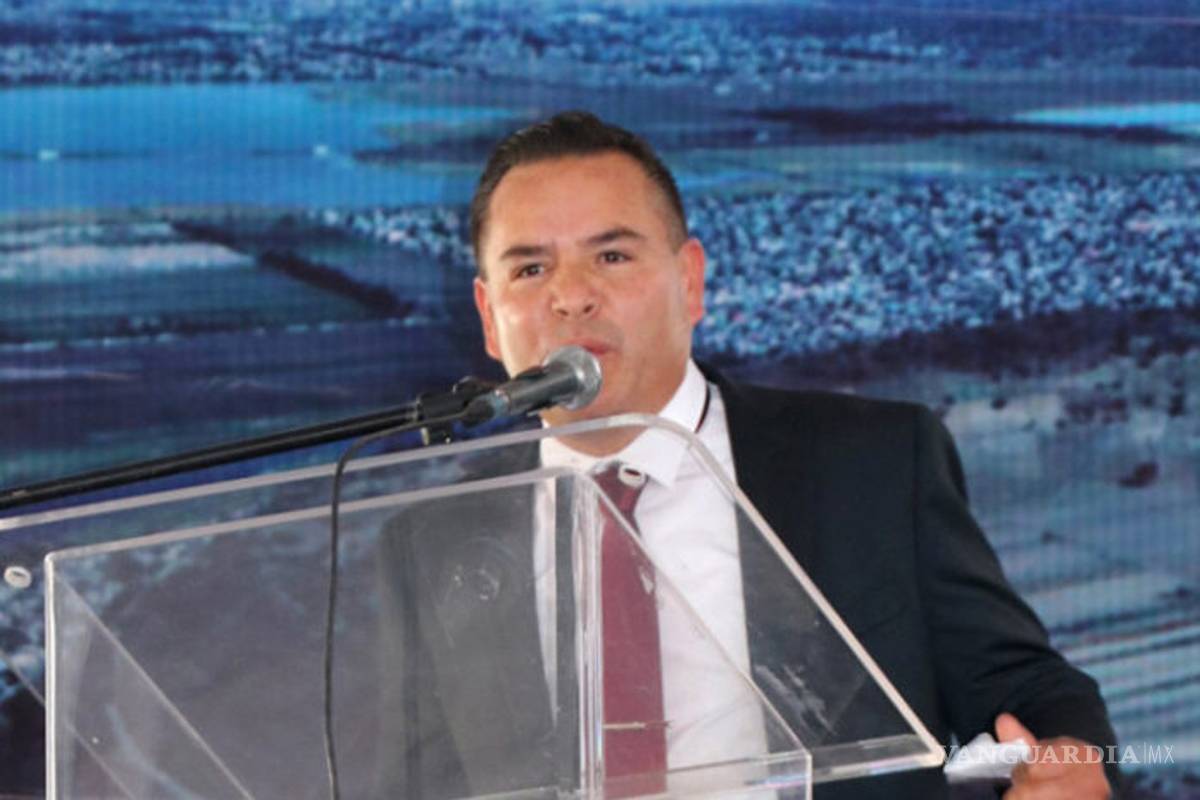 Sicarios le disparan en la cabeza a alcalde de Valle de Chalco, Edomex