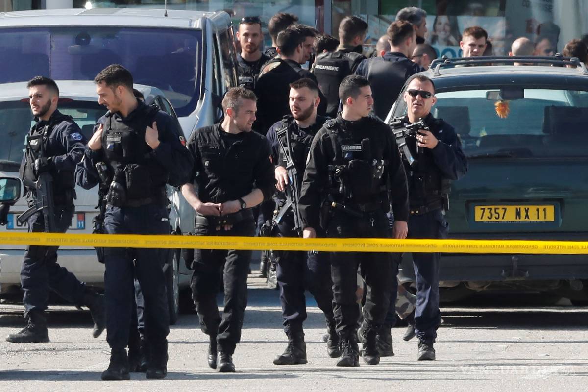 Toma de rehenes en Francia deja 4 muertos, entre ellos el sospechoso
