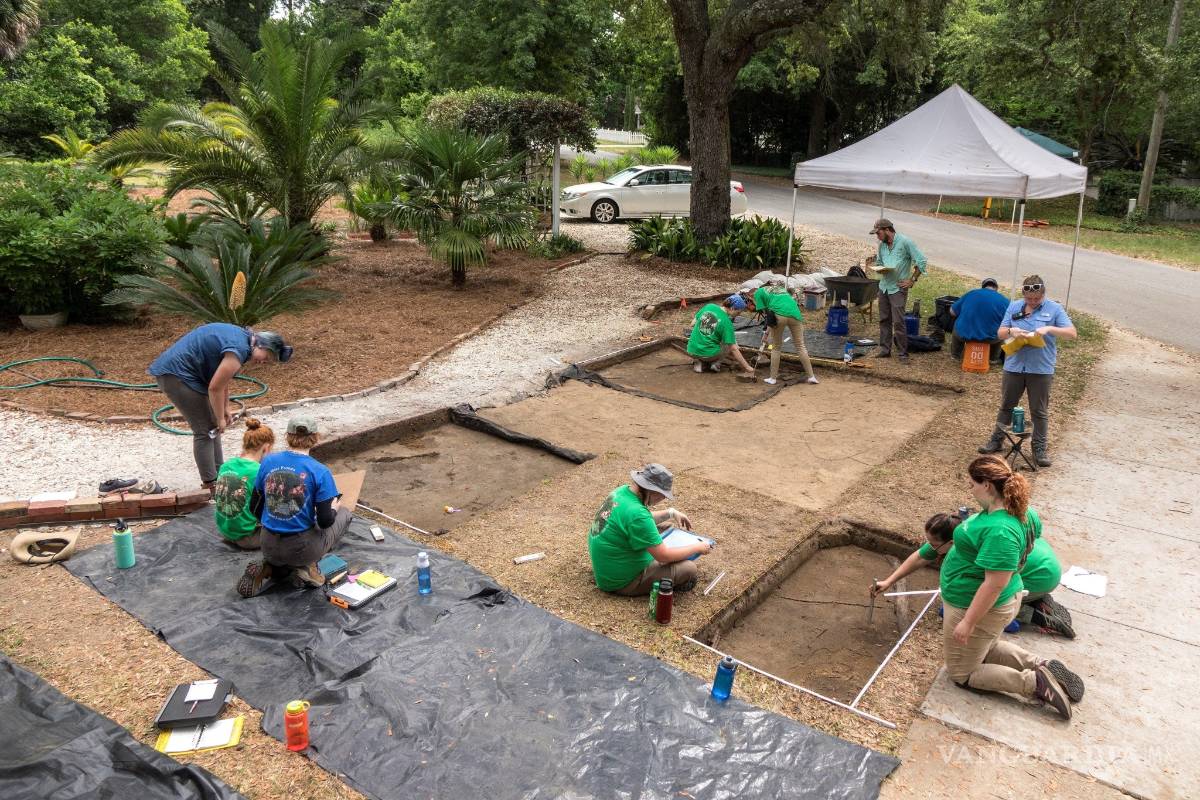 Un huracán diezmó el sitio español Santa María de Ochuse fundado por Tristán de Luna y Arellano, siendo el primer asentamiento europeo en EU