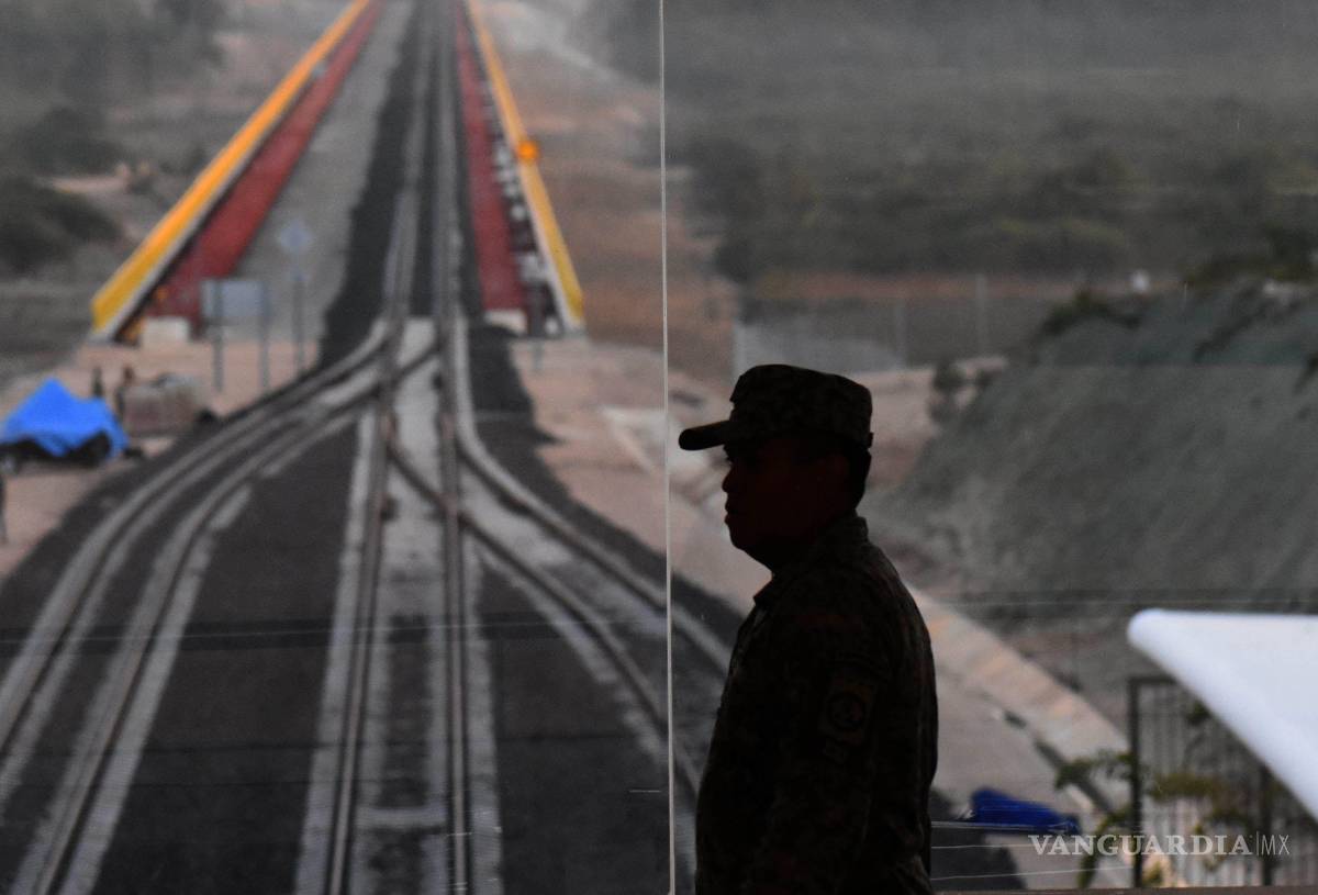 $!El tren de pasajeros Saltillo–Nuevo Laredo se perfila como una oportunidad para diversificar la movilidad si se integra adecuadamente al transporte urbano.