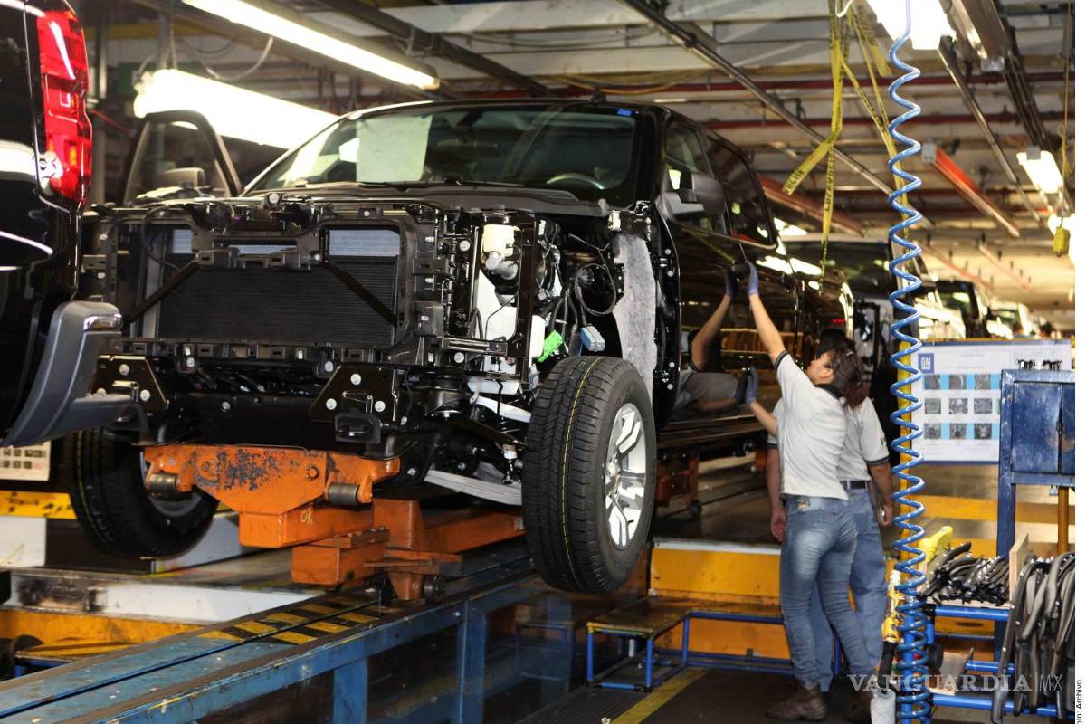 Usará EU tema automotriz para renegociar hasta 2027