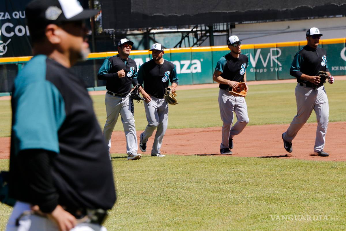 $!Así fue el primer día de pretemporada de los Saraperos de Saltillo (fotos)