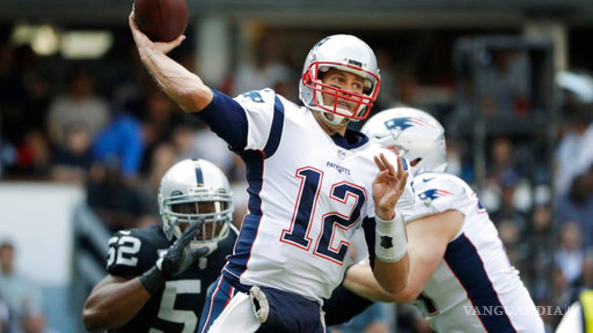 Tom Brady cumple 18 años como 'Patriota'