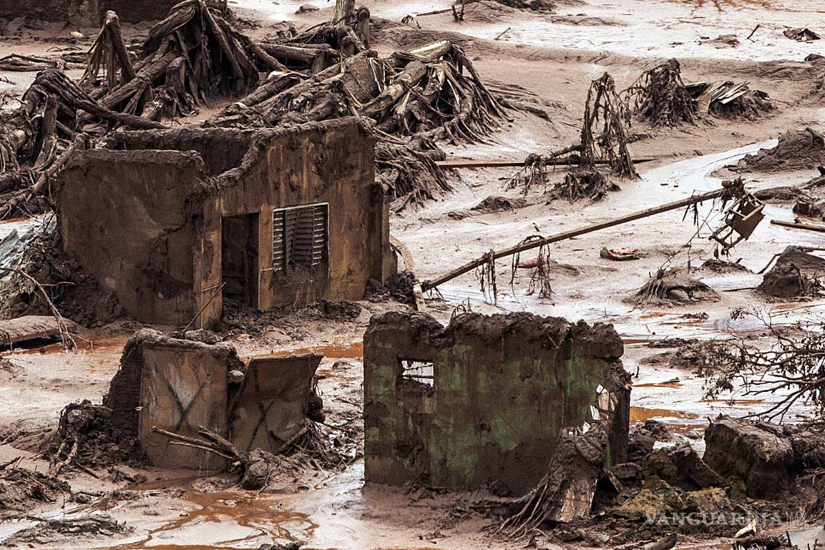 Minera niega que residuos por ruptura de presas en Brasil sean tóxicos