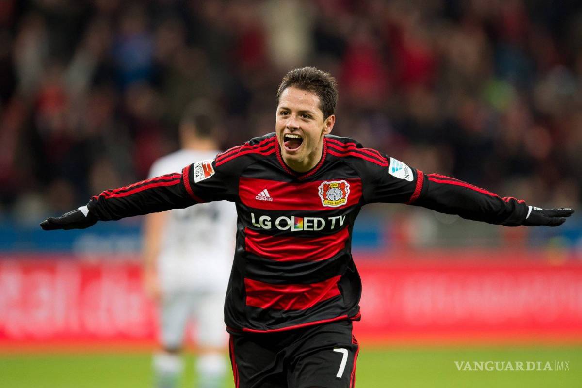 'Chicharito' cumple un año con el Leverkusen