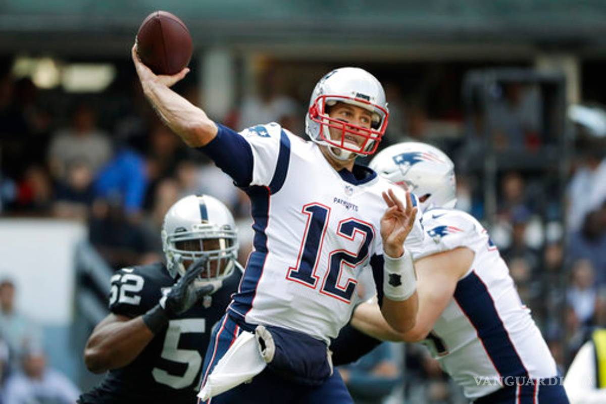 Tom Brady cumple 18 años como 'Patriota'