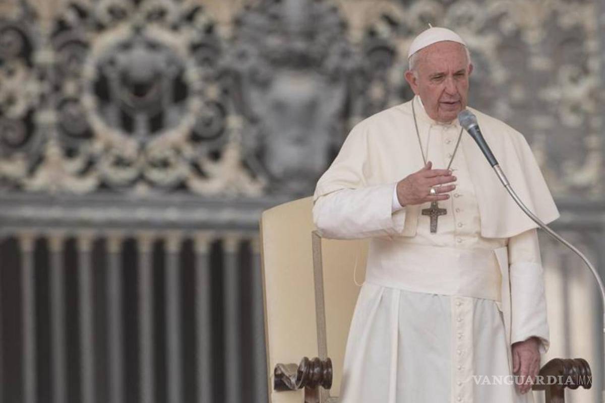 El papa crea un organismo para las migraciones y los necesitados