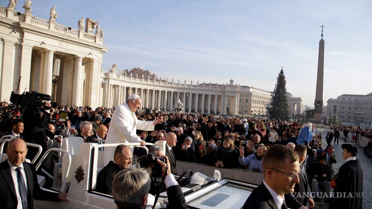 Francisco realizará amplios recorridos en papamóvil en visita a México