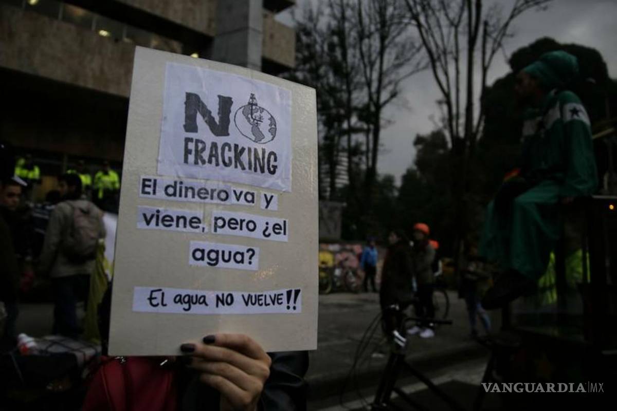 ¿Y el fracking?, demandan a AMLO cumplir promesa de prohibirlo