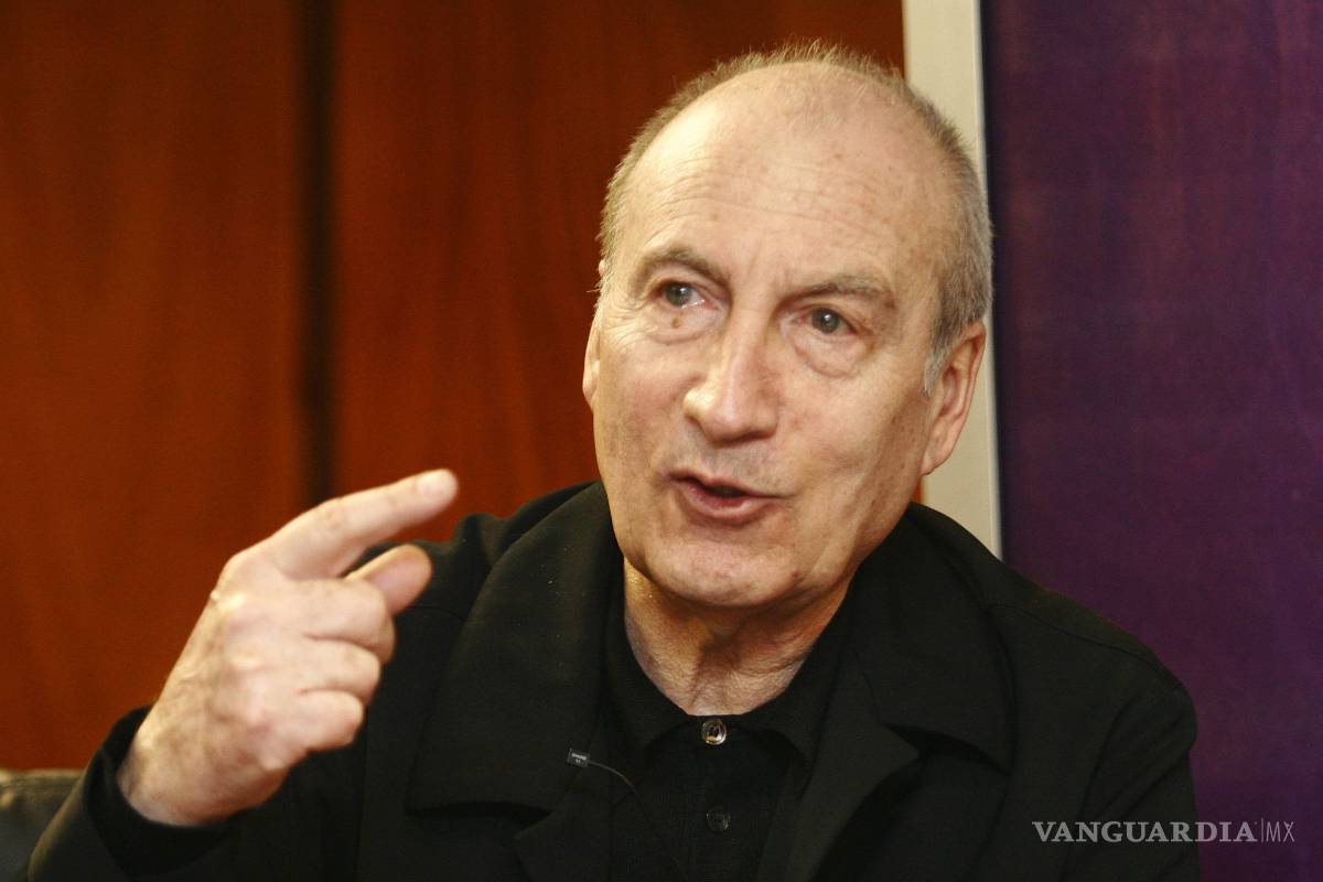 $!Reconstruye hijo de Tomás Eloy Martínez a su padre en un documental