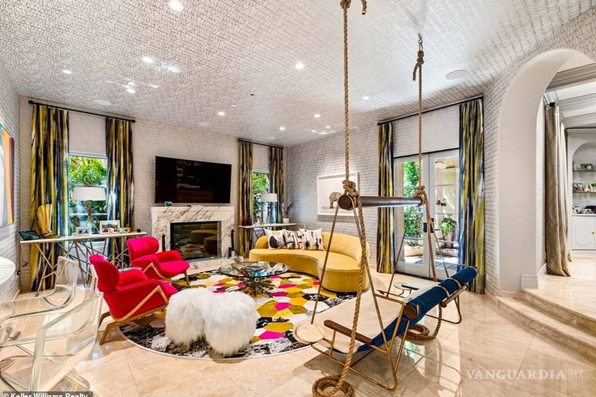 $!Kaley Cuoco pone a la venta su mansión de 6.9 MDD