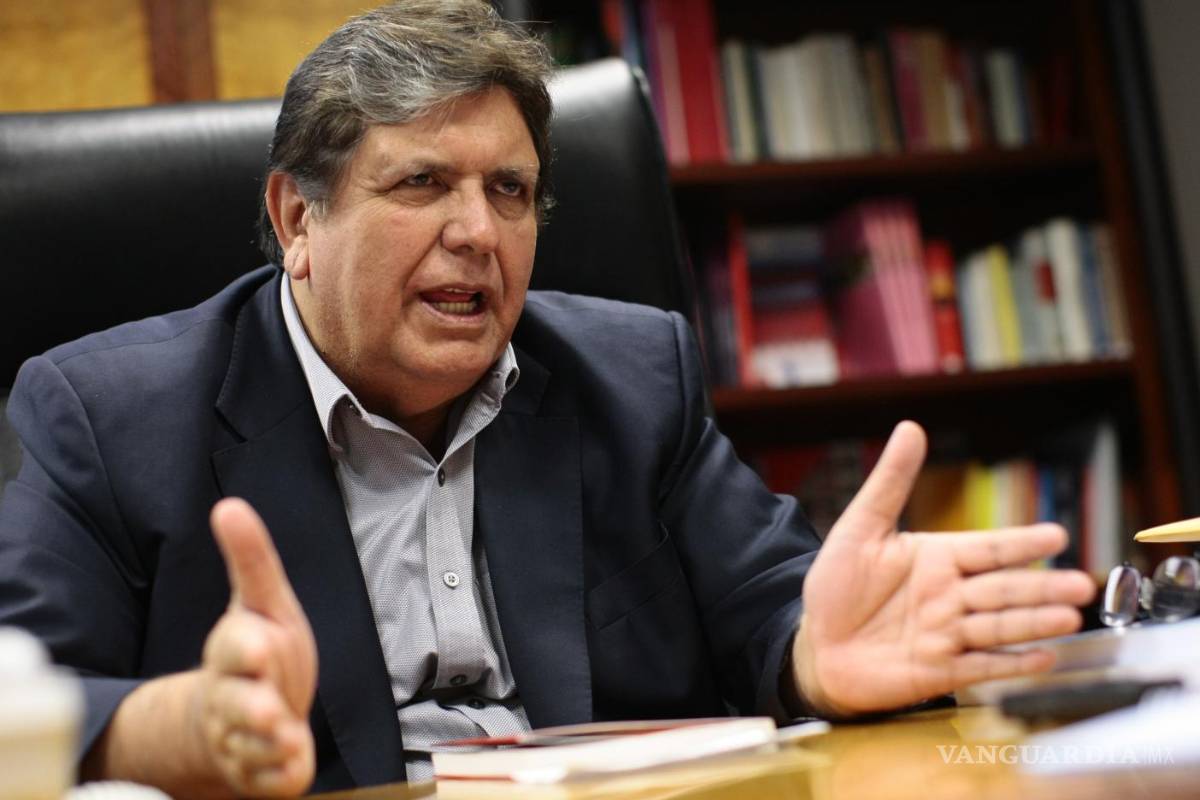 Investigarán a ex presidente de Perú por caso Odebrecht
