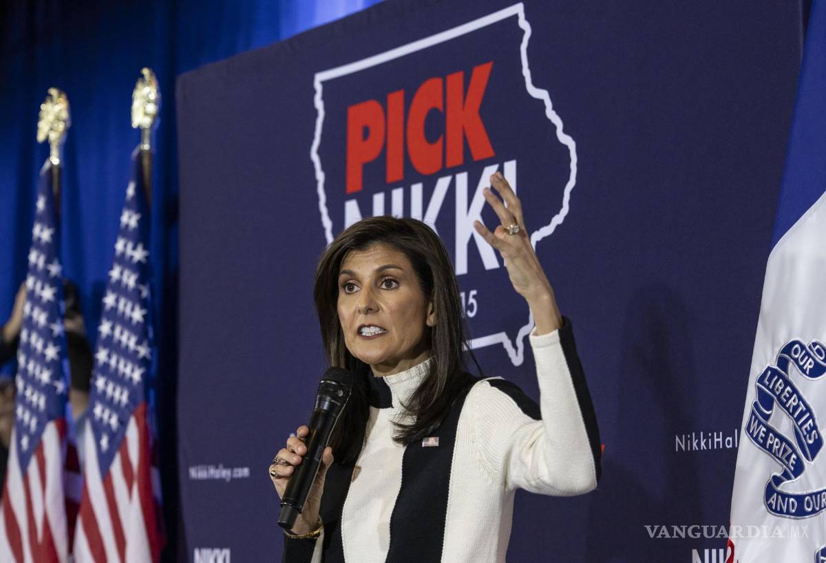 $!La candidata presidencial republicana, Nikki Haley, habla con sus seguidores reunidos para un evento de campaña en Ames, Iowa.