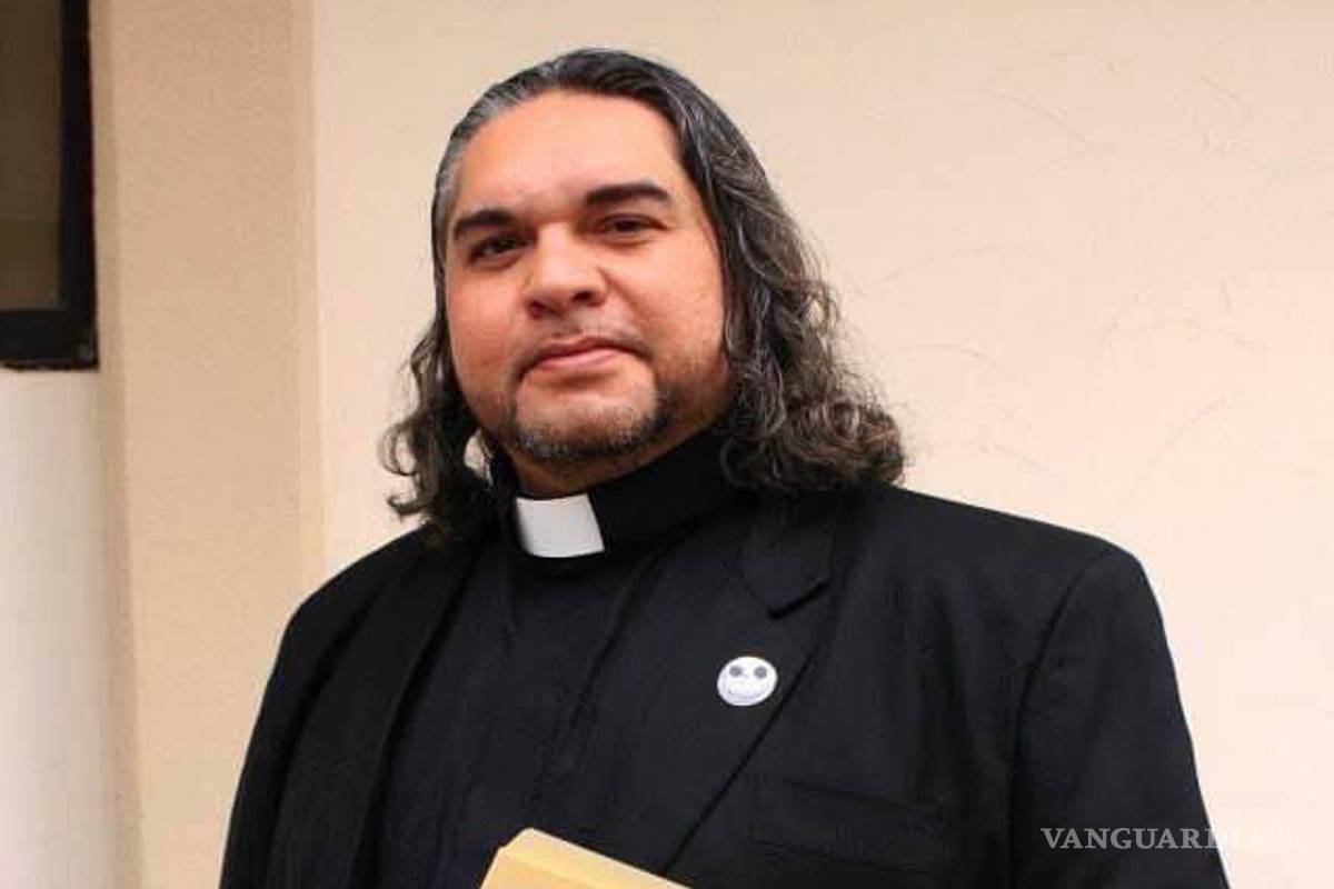 Continúa delicado, pero estable, el padre Gofo de Saltillo tras contagio de COVID-19