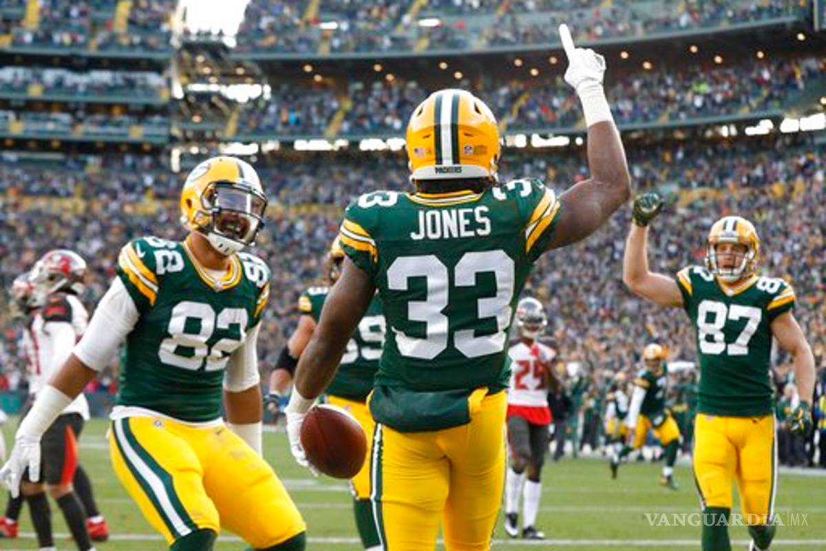 Packers derrotan a Tampa Bay en tiempo extra