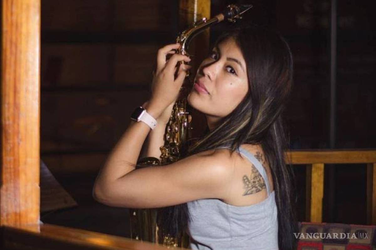 $!Fiscalía de Oaxaca detiene a presunto autor material del ataque con ácido a la saxofonista María Elena Ríos