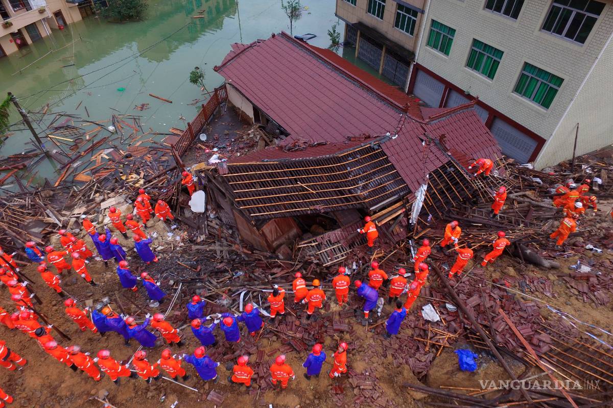 Alud en China deja al menos 21 muertos