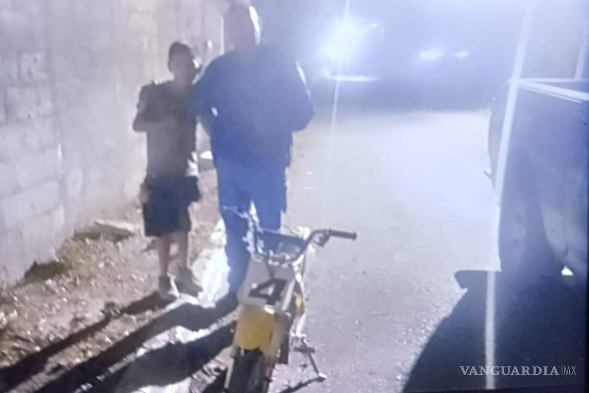 Detienen a menor de 12 años tras robar moto en el centro de Parras; quería pasear