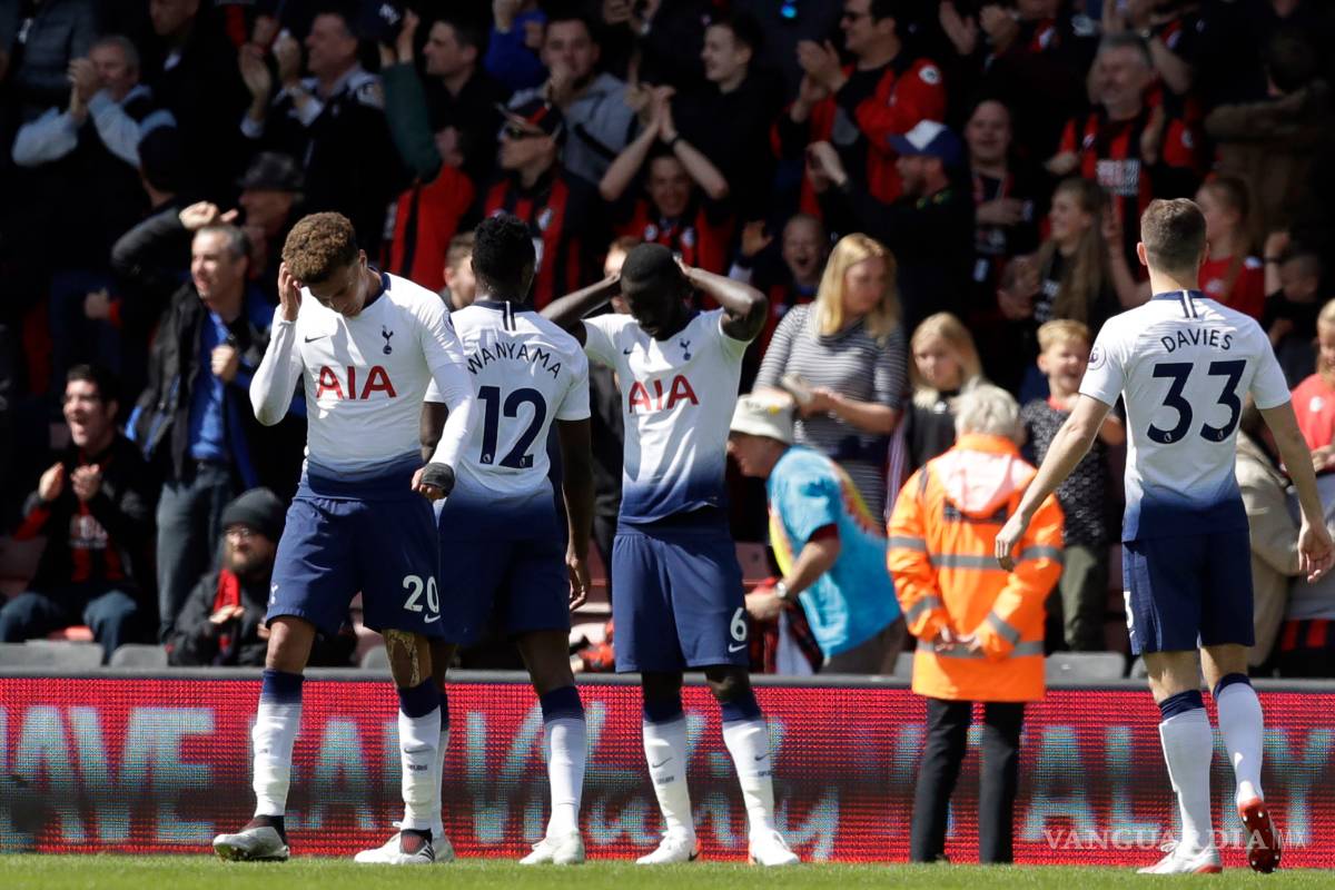 Tottenham no lo pudo aguantar con 9 hombres y perdió sobre la hora con Bournemouh
