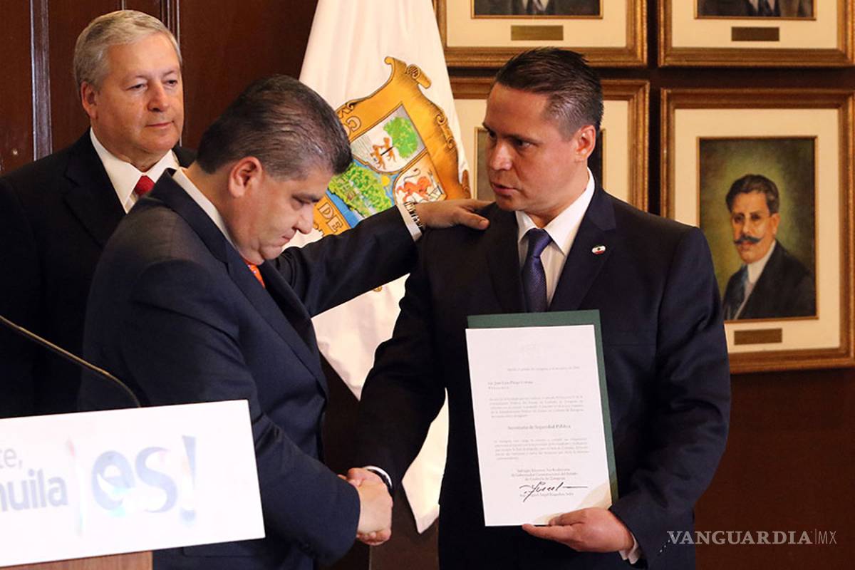 Presenta Miguel Ángel Riquelme a secretario de Seguridad en Coahuila